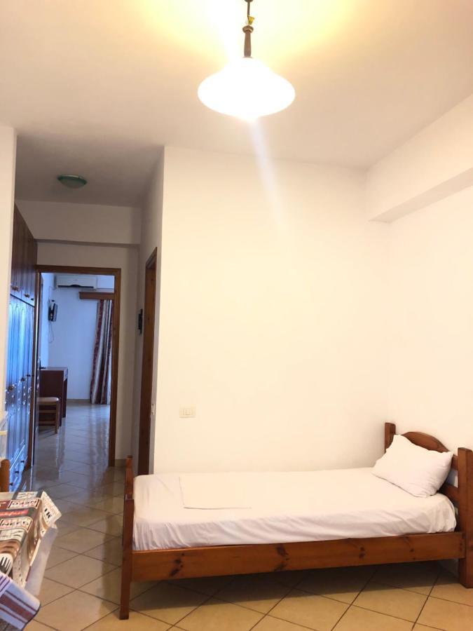 Center Pirro Apartamento Himarë