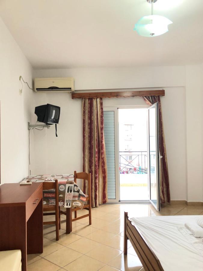 Appartement Center Pirro Himare