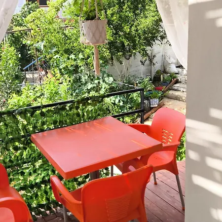 Center Hotel Pirro Himare Room photo